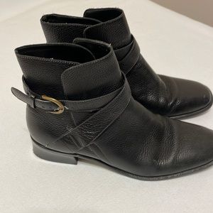 7 1/2 AA black boots booties LEATHER buckle GUC